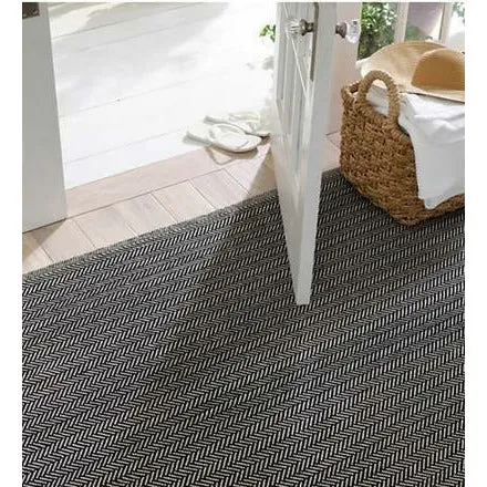 Dash & Albert Herringbone Black/Ivory Indoor/Outdoor Rug