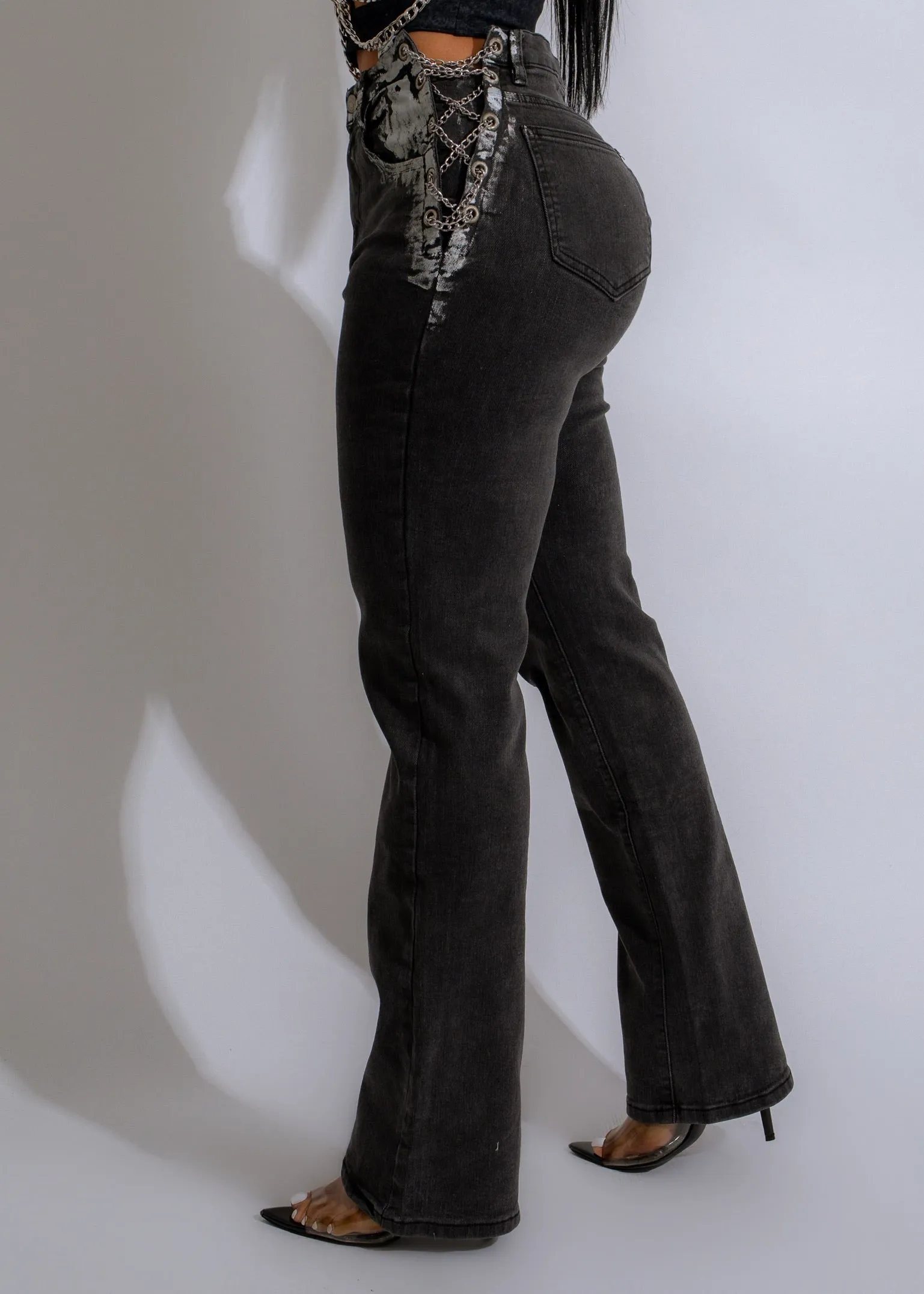 Who Is She Chain Jean Black