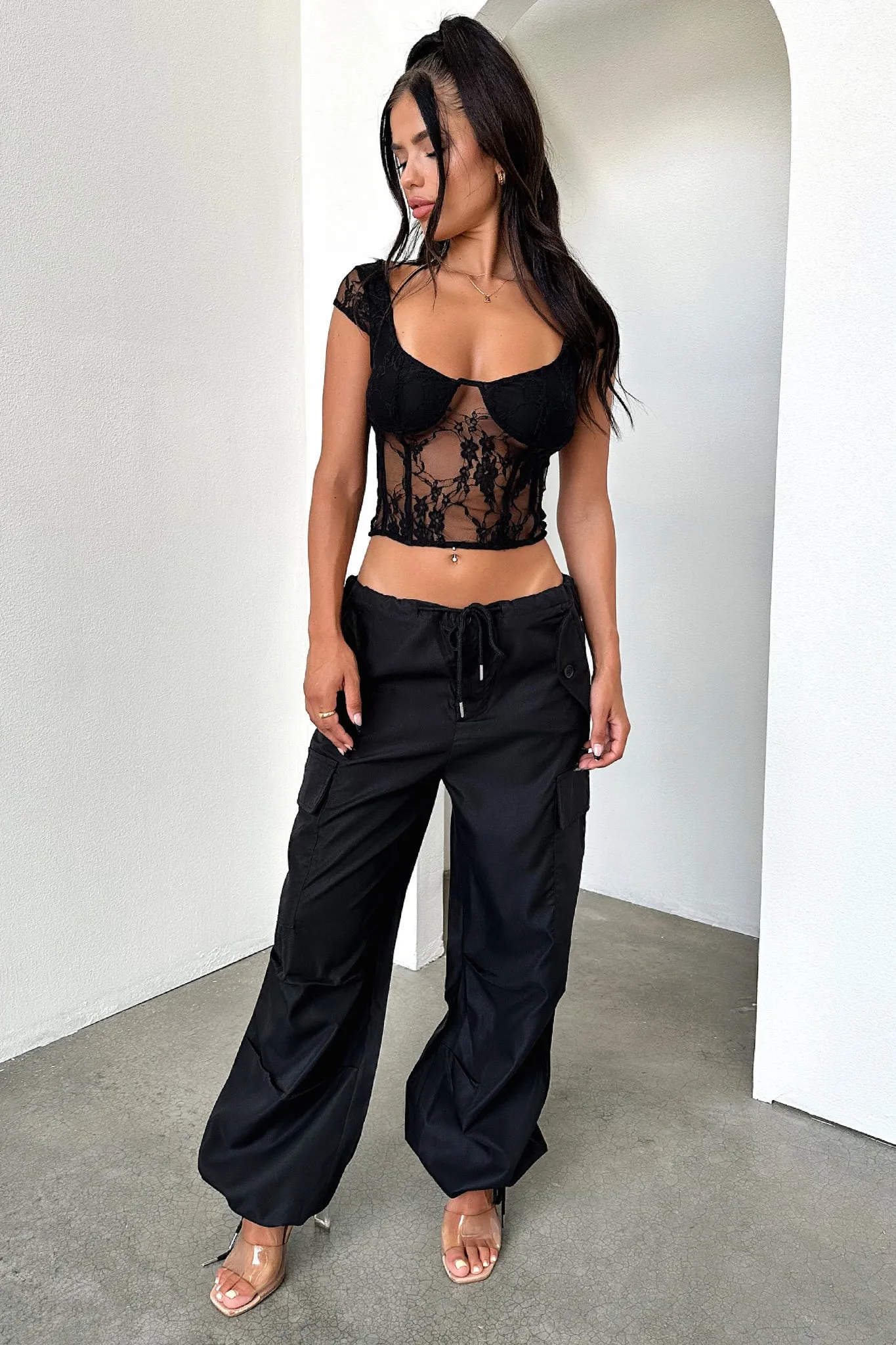 Zanna Crop - Black